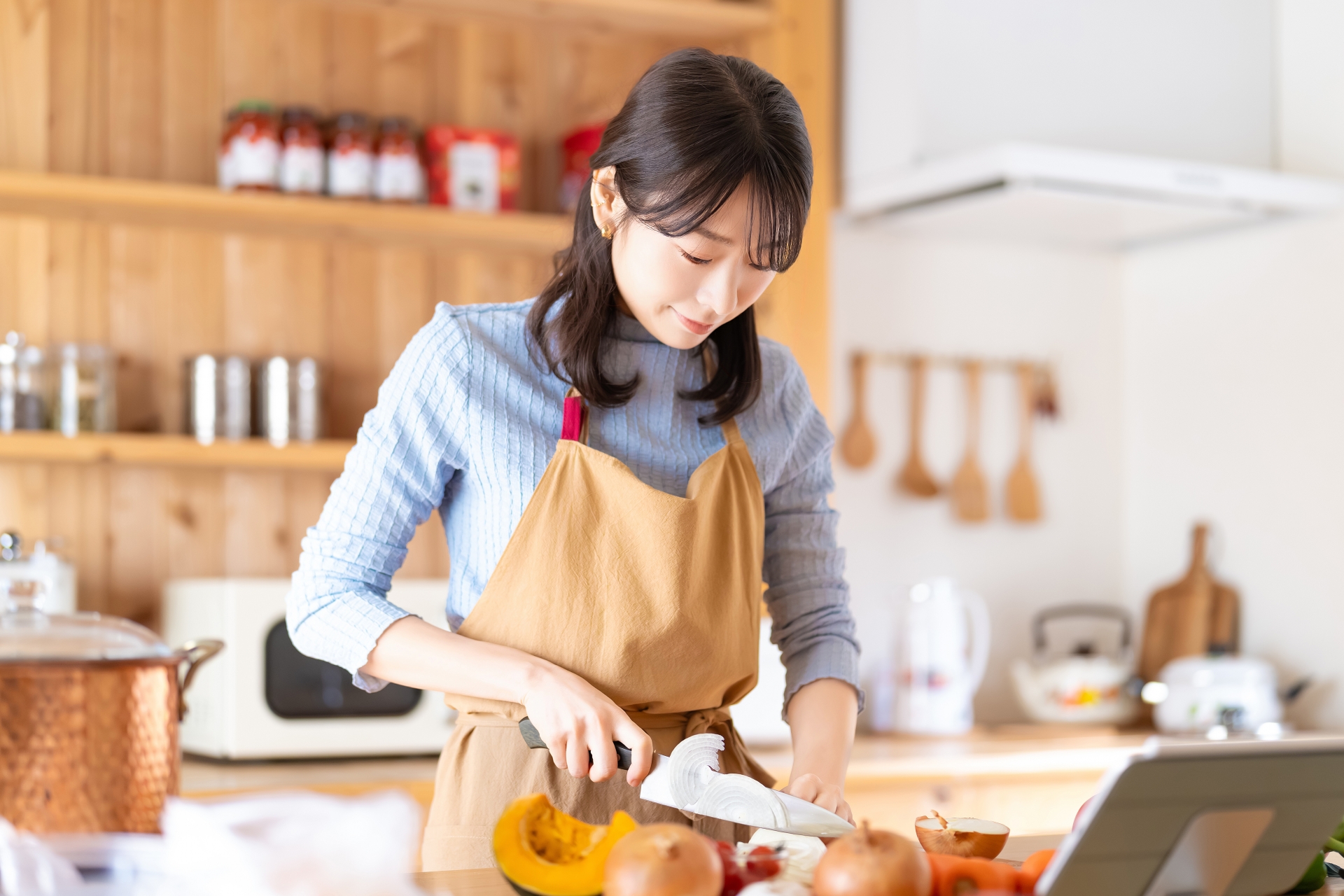 【保存版】やらない家事リスト10選｜頑張らずに家が整う！主婦の時短テク＆家事ストレス解消術