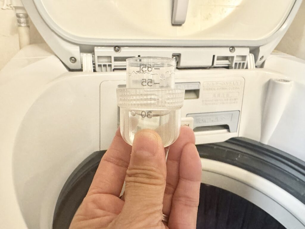 洗剤はきちんと量って正しい量を入れる
